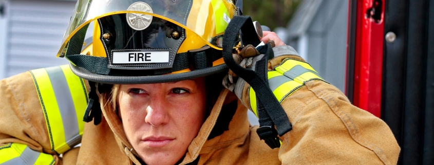 mujer bombero