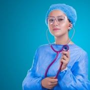 médico